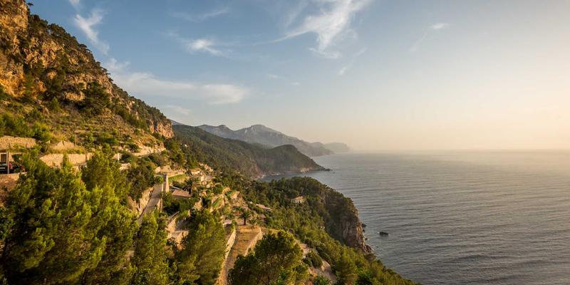 于吉煌的日常：在暗色主题中寻找生活的平衡与灵感