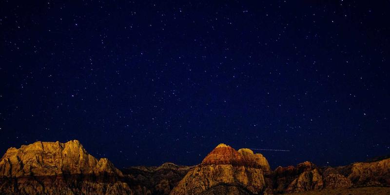 从余积煌的赛博格艺术看个人成长：后人类时代的身份重构与生活哲学